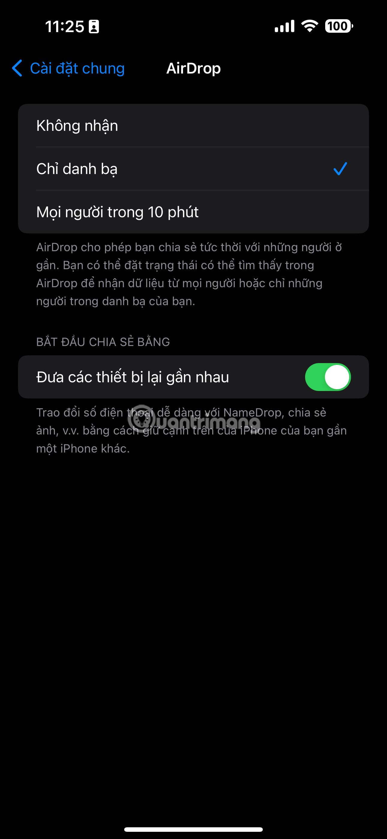 Jak používat NameDrop na iPhone k rychlému sdílení kontaktů