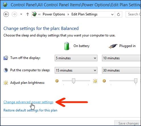 Sluk for funktionen for automatisk at justere skærmens lysstyrke i Windows 10