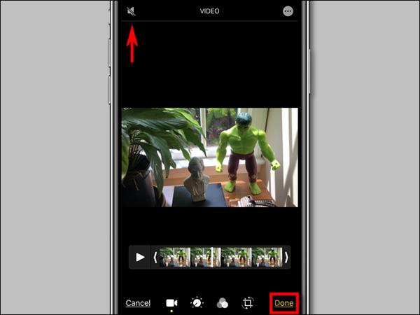 Kā izslēgt videoklipus iPhone tālrunī