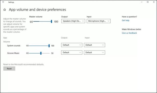 Jak používat sluchátka a externí reproduktory paralelně na Windows 10 April Update