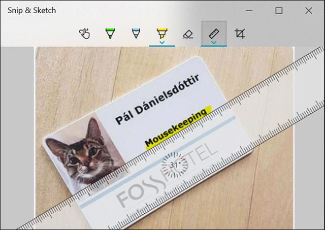 Slik bruker du Snip & Sketch på Windows 10