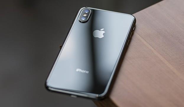 Vai man vajadzētu jaunināt iPhone X uz iPhone 13?