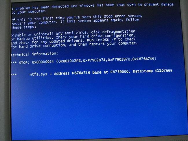 Ištaisykite klaidą, kai nepavyksta paleisti VMware ir VirtualBox virtualių mašinų sistemoje Windows 10