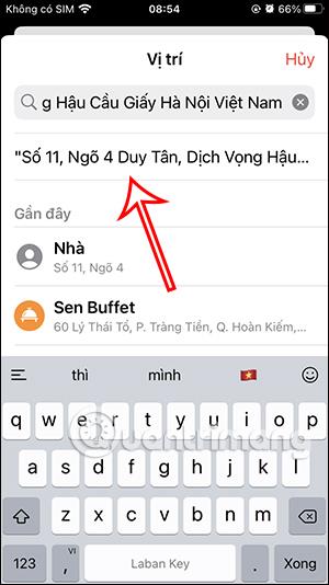 Kā iPhone kalendārā pievienot notikumu vietas