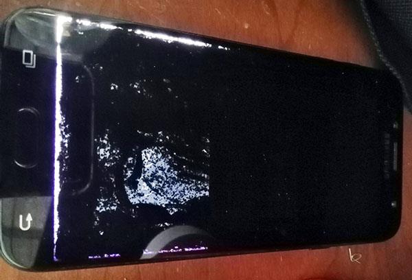 A fekete képernyő hiba javítása Android telefonon