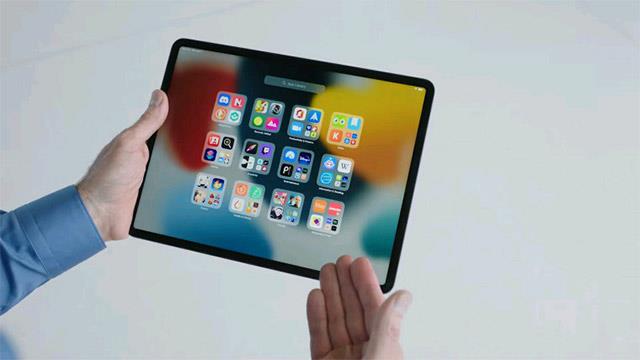 Az iPadOS 15 hivatalosan is elindult egy sor kezelőfelülettel és többfeladatos fejlesztéssel