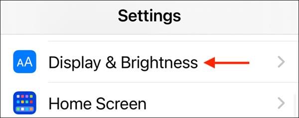 A képernyő fényerejének beállítása iPhone és iPad készüléken