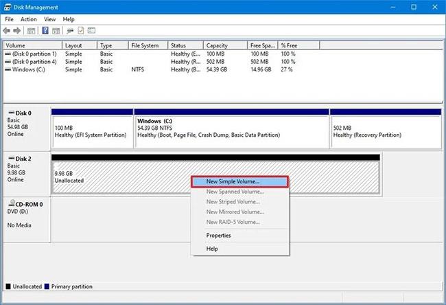 Instruktioner til montering af en harddisk i en mappe på Windows 10